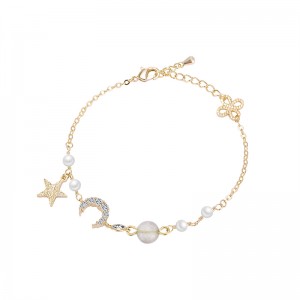 Star Moon Pearl bracelet