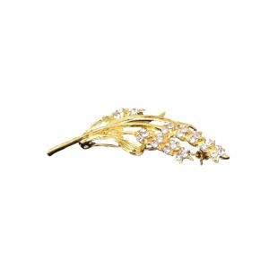 Golden wheat brooch